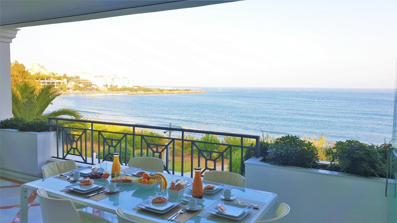 Luxury Apartment Frontal Beach In Doncella Beach Естепона Екстер'єр фото