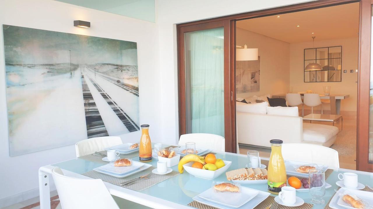 Luxury Apartment Frontal Beach In Doncella Beach Естепона Екстер'єр фото