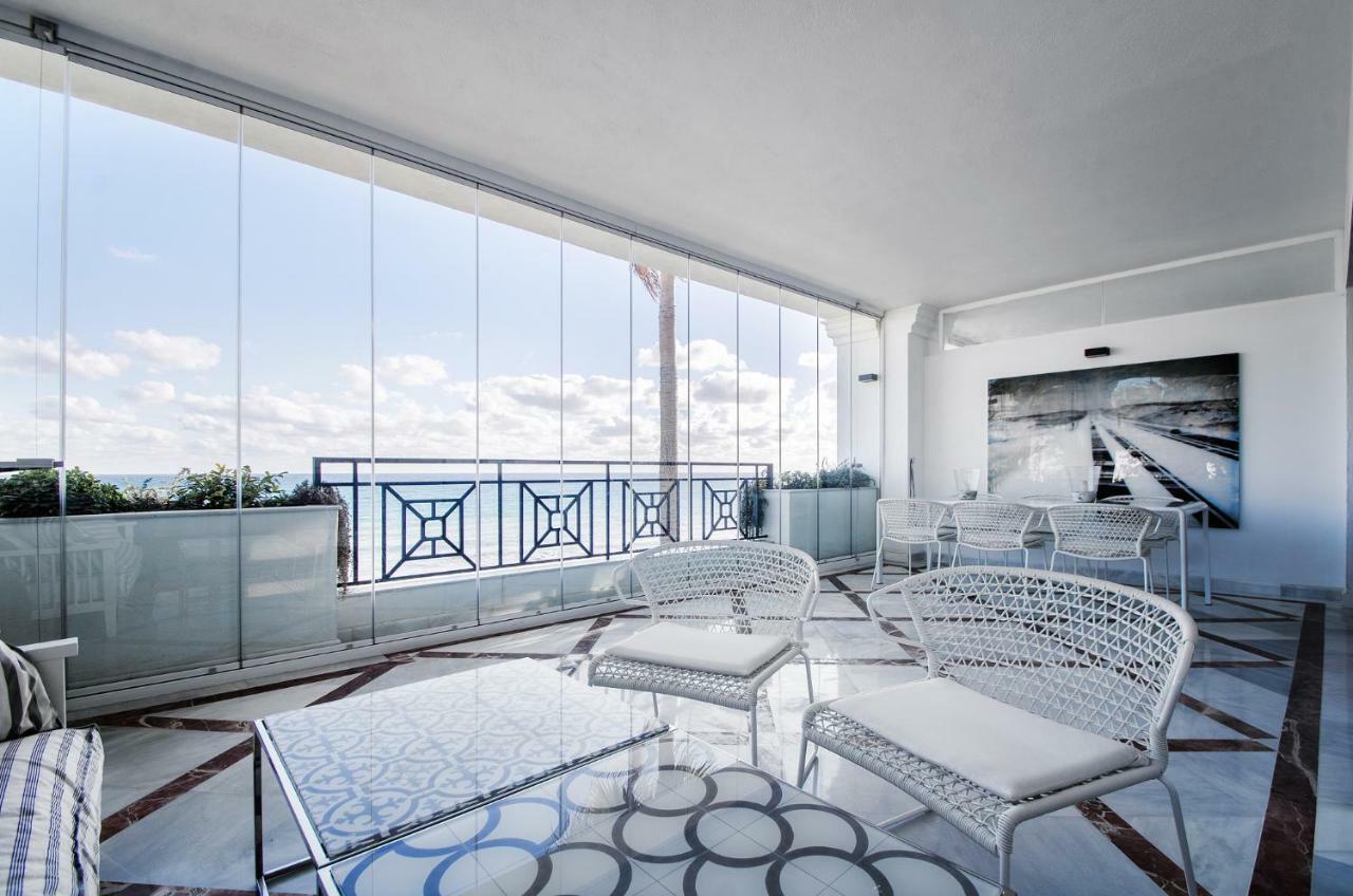 Luxury Apartment Frontal Beach In Doncella Beach Естепона Екстер'єр фото